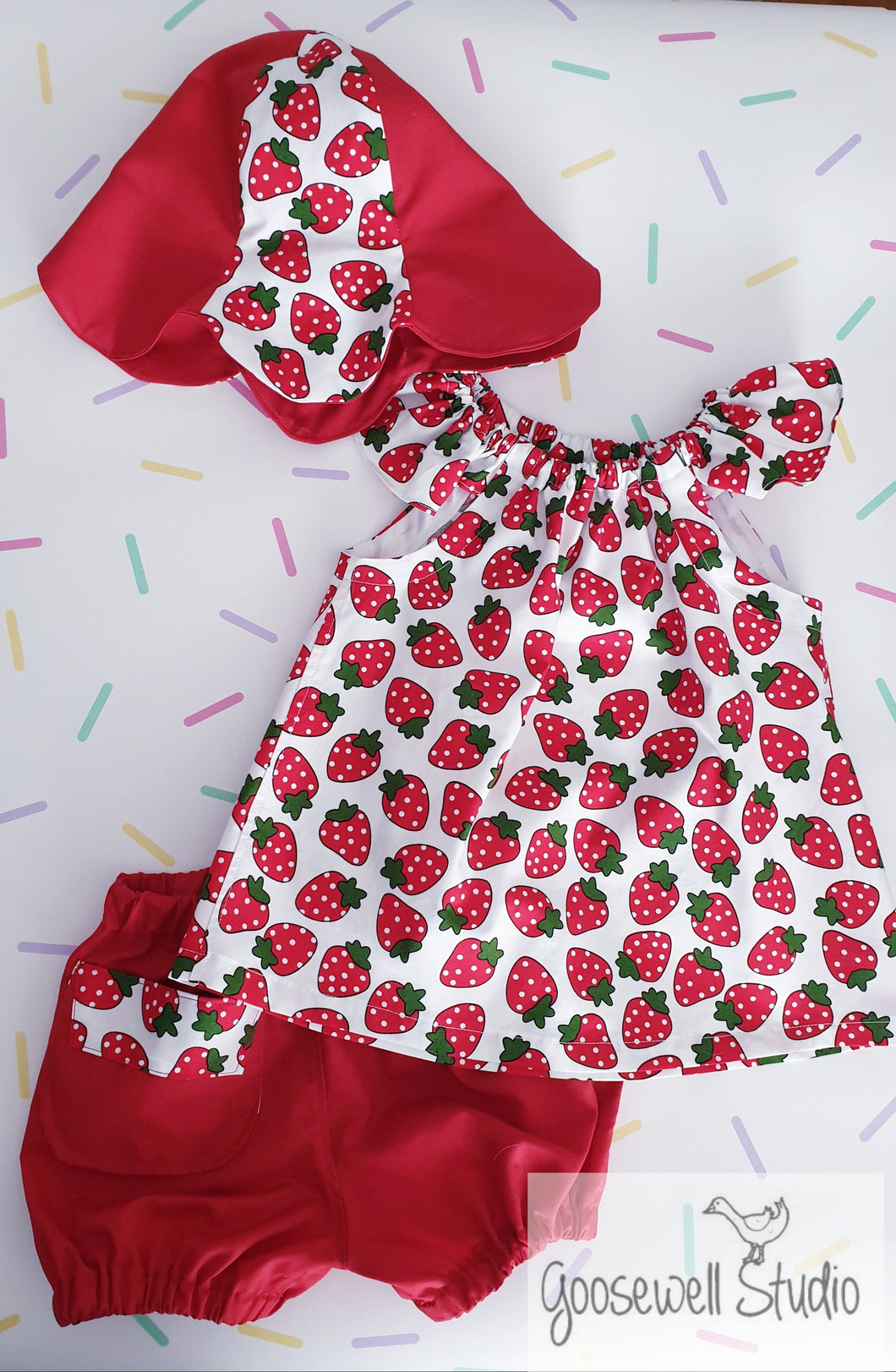 Strawberry outfit - shorts, top and hat age 3-4