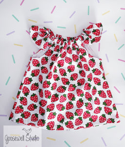 Strawberry outfit - shorts, top and hat age 4-5